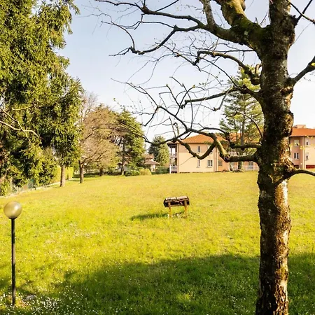 Holiday home Como-swiss 15 Min - Big With Parking - Terrace - Wifi *