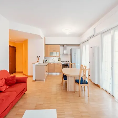 펜션 Como-swiss 15 Min - Big With Parking - Terrace - Wifi